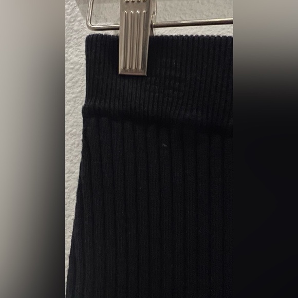 Ribbed skirt - Picture 8 of 12